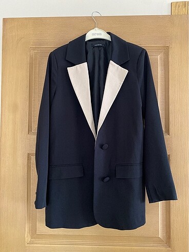 Milla Blazer