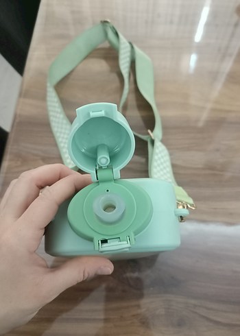 Pastel Yeşil Çocuk Termos Şişesi - Görsel 5