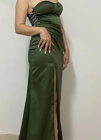 Haki yeşili balık
