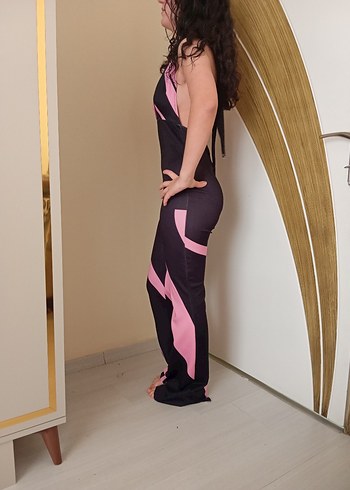 V Yaka, Drapeli Pembe-Siyah Kadın Tulum - Görsel 3