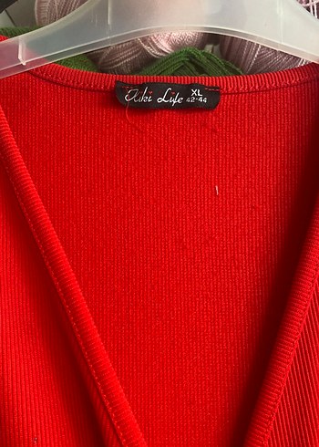 Kırmızı V Yaka Kısa Kollu Uzun Elbise - Görsel 3