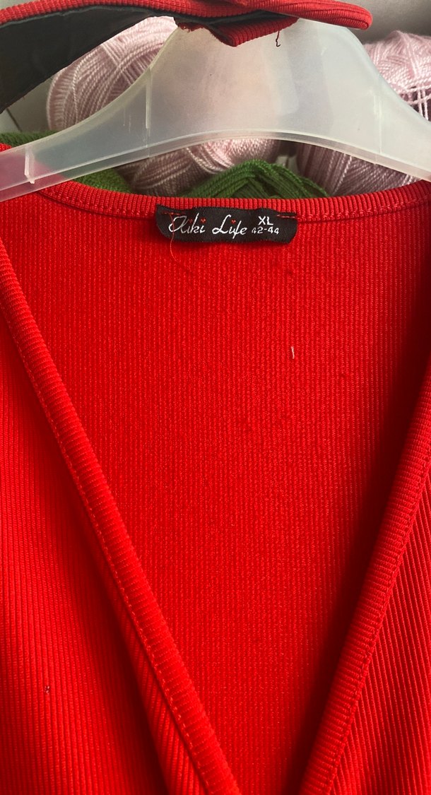 Kırmızı V Yaka Kısa Kollu Uzun Elbise - Görsel 3