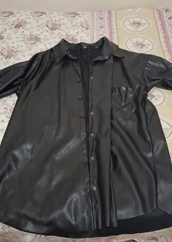 Düğmeli Siyah Kadın Deri Ceket