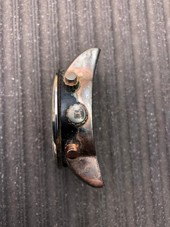 Altın Renkli Bvlgari Kol Saati Unısex 300 bin tl - Görsel 2