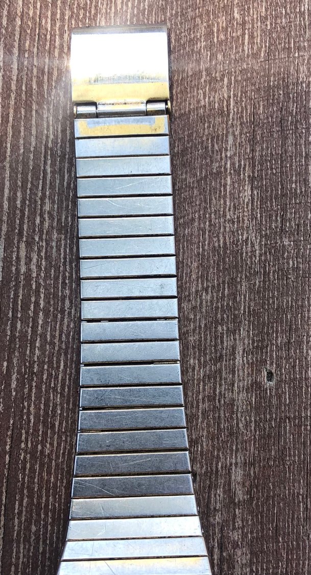 Altın Renk Parlak Saat Kordonu Unısex adet 5 bin tl - Görsel 4