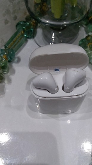 Bluetooth kulaklık.