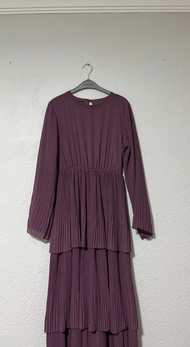 Uzun Pilili Mor Kadın Elbise - Görsel 3