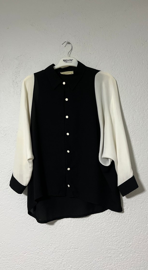 Kadın Siyah Beyaz Düğmeli Gömlek - Görsel 3