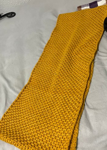 Sarı Örgü Kadın Atkı - Görsel 2