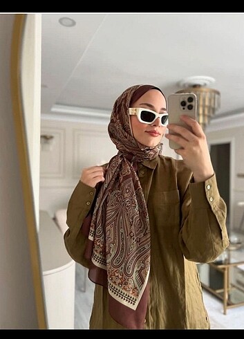 Diğer etnik desen şal 