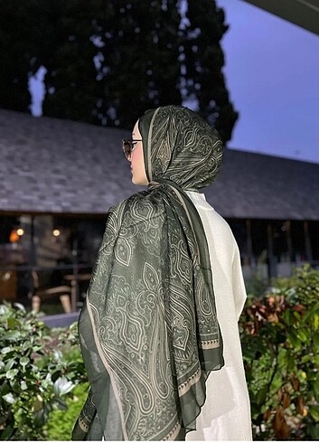 Beden Retro Desen Çift Taraflı Elegance Şal
