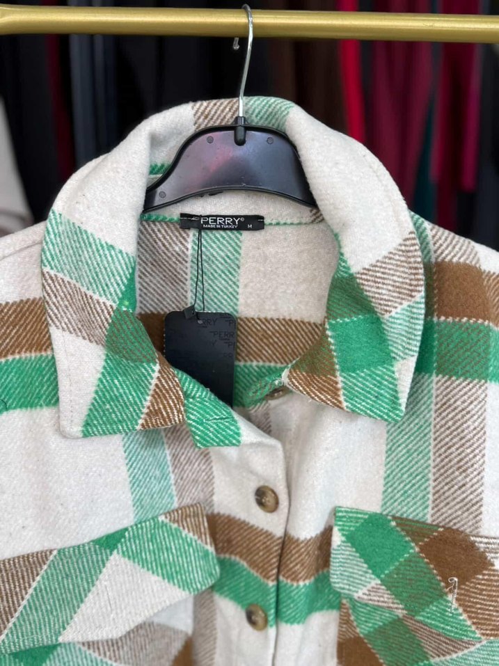 Düğmeli Yeşil Mini Kadın Gömlek - Görsel 2