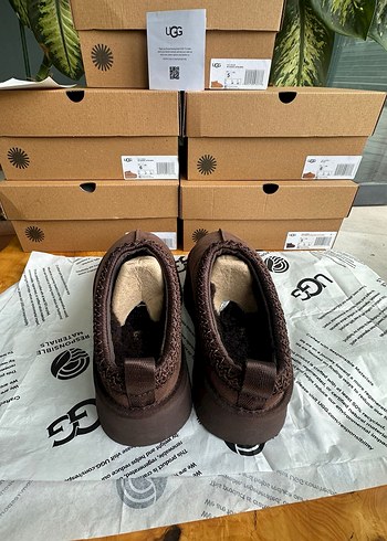 39 Beden UGG TAZZ Slipper Chocolate 36-37-38-39-40 faturası sertifikası
