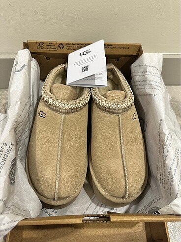 UGG TAZZ KREM TERLİK 36-37-38-39-40 Sıfır ürün orjinal ürün