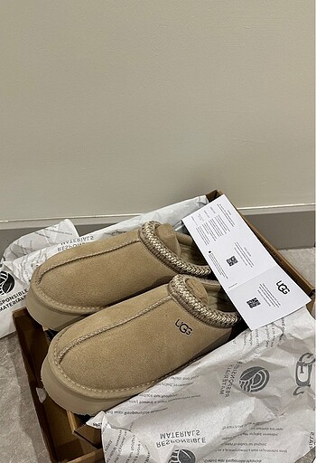 38 Beden UGG Tazz Womens Bej 36-37-38-39-40