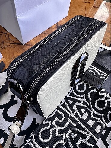 Marc Jacobs Marc Jacobs Snapshot Black/White