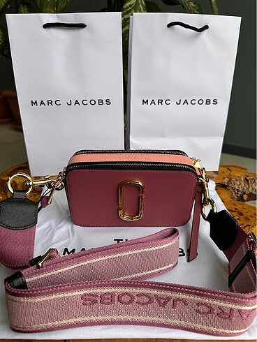 Marc Jacobs Snapshot Dusty Ruby Multi