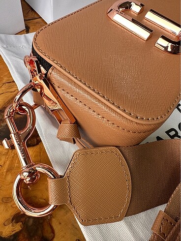 Beden Marc Jacobs Snapshot Sunkissed Multi