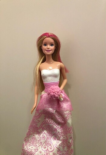 Barbie Bebek