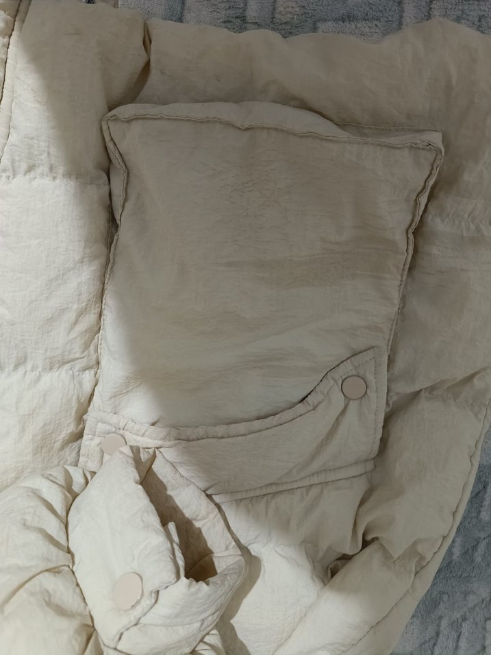 Beyaz Düğmeli Uzun Kadın Kışlık Ceket - Görsel 5