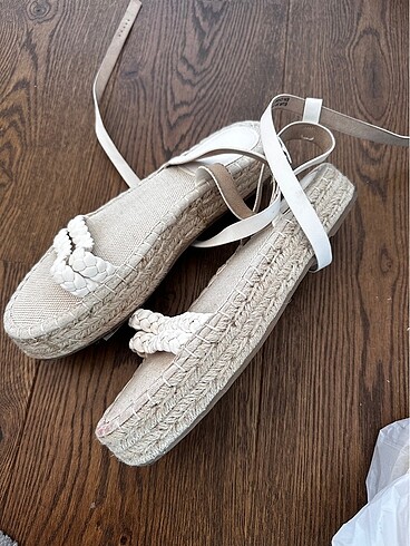 H&M H&M sandalet