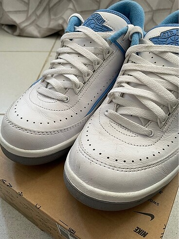 41 Beden beyaz Renk Nike air jordan 2 orjinal