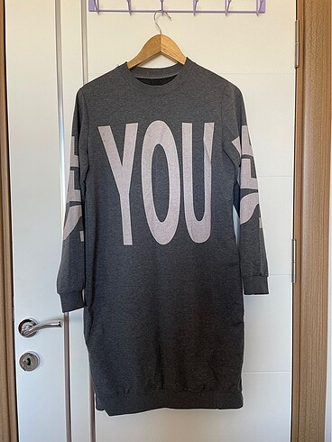 Gri sewatshirt