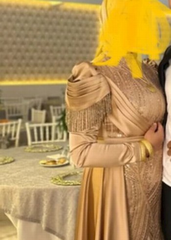 Drapeli Gold Uzun Kollu Nişan Elbisesi
