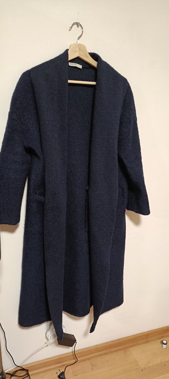 Uzun Kesim Gri Örgü Kadın Yün Kaban - Görsel 3