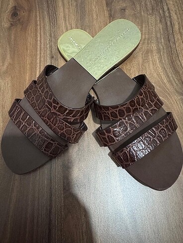 Zara Basic 37 Numara Terlik