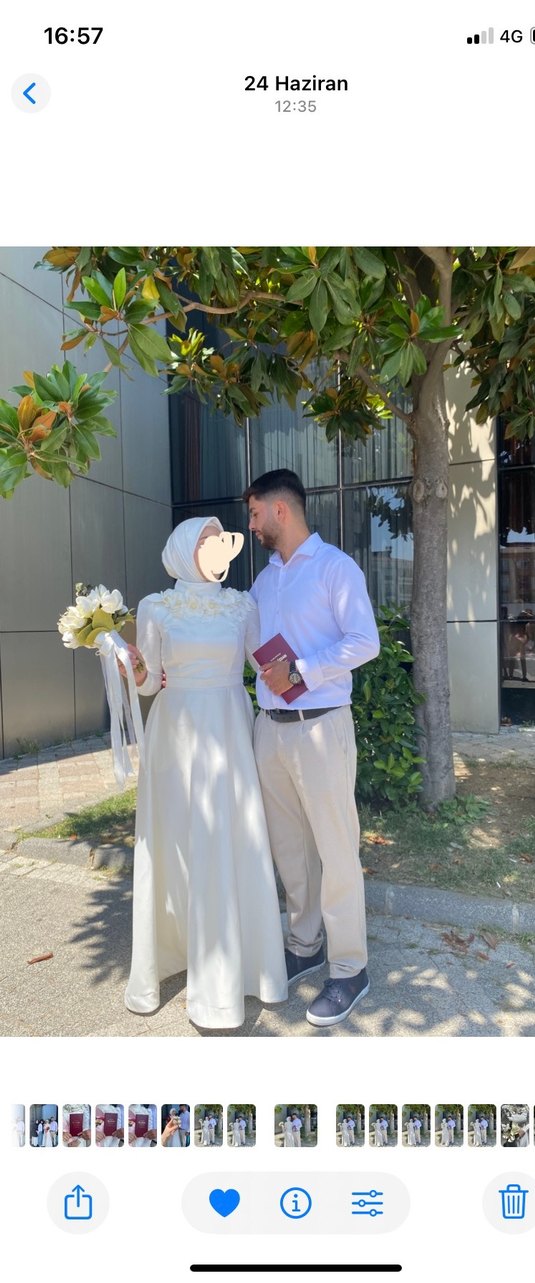 Uzun Kollu Yüksek Yaka Beyaz A Kesim Gelinlik - Görsel 5