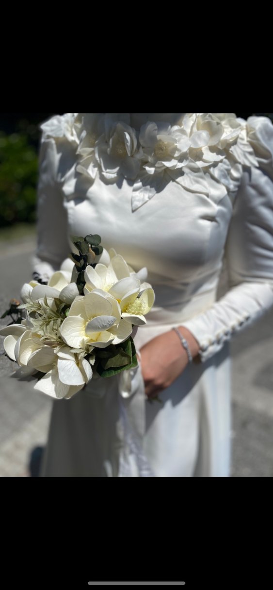 Uzun Kollu Yüksek Yaka Beyaz A Kesim Gelinlik - Görsel 3