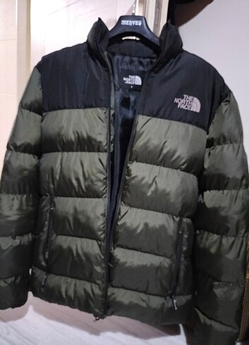 The North Face şişme mont