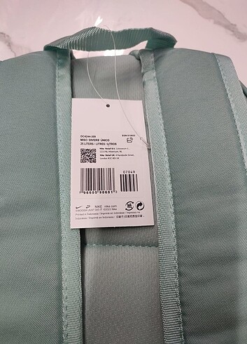 Beden Nike gündelik ve okul çantası