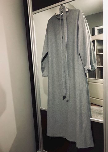 Gri Uzun Kollu Rahat Kesim Kadın Elbise bir kere giyilmiştir - Görsel 8