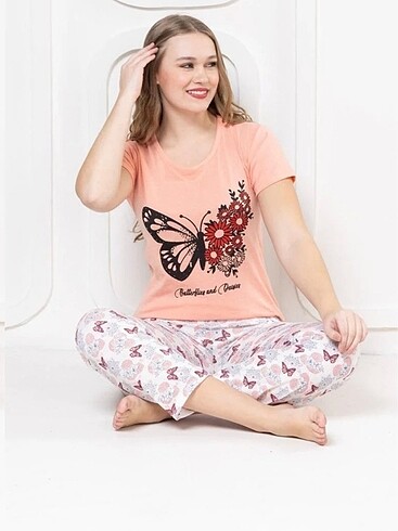 l Beden Kelebekli pijama takımı