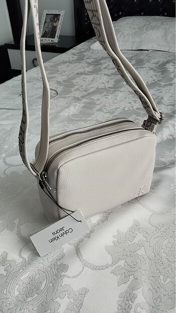  Beden Calvin klein çanta