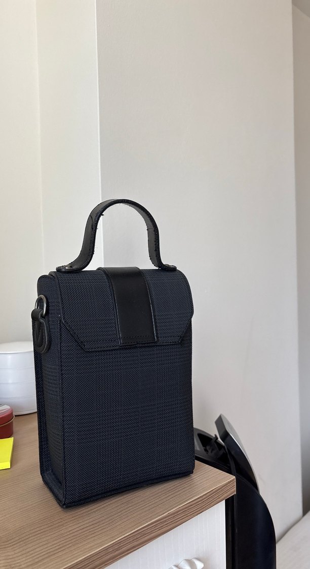 Kemer Tokalı Siyah Deri Kadın Çanta - Görsel 3