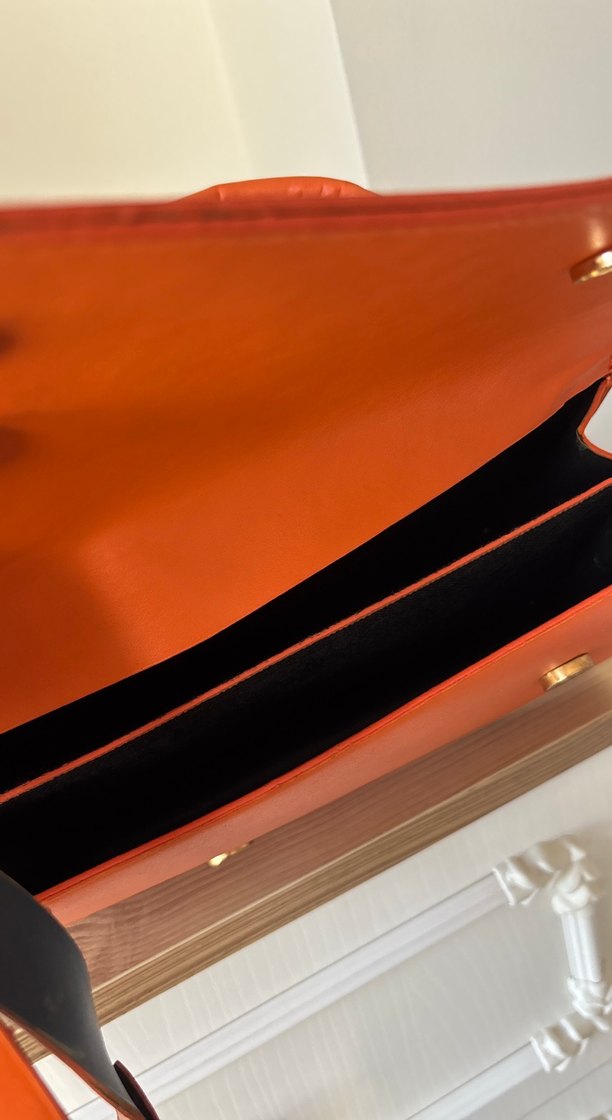 Turuncu Deri Kadın El Çantası - Görsel 3