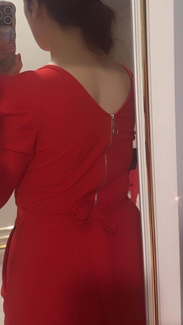 Kırmızı V Yakalı Kadın Tulum - Görsel 3