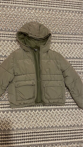 H&M Mont