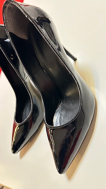 39 Beden Stiletto