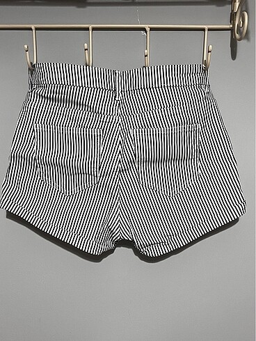 H&M H&M kısa şort