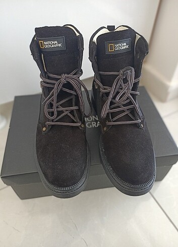 National Georgraphic Erkek siyah bot - Görsel 4