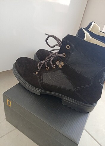 National Georgraphic Erkek siyah bot - Görsel 5