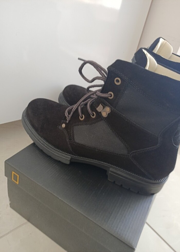 National Georgraphic Erkek siyah bot - Görsel 5