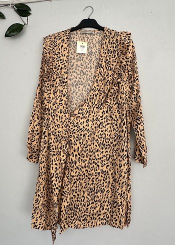 Uzun Kollu V Yaka Leopar Desenli Elbise - Görsel 2