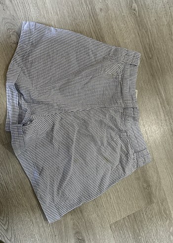 H&M Çizgili Gri Mini Kadın Şort