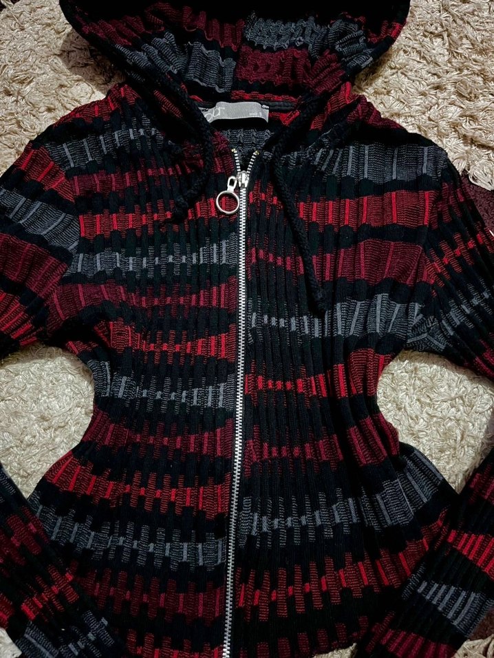 Kapüşonlu Kırmızı Siyah Vintage Hırka - Görsel 3