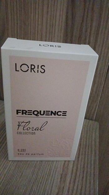 Loris k 201 kadın parfümü
